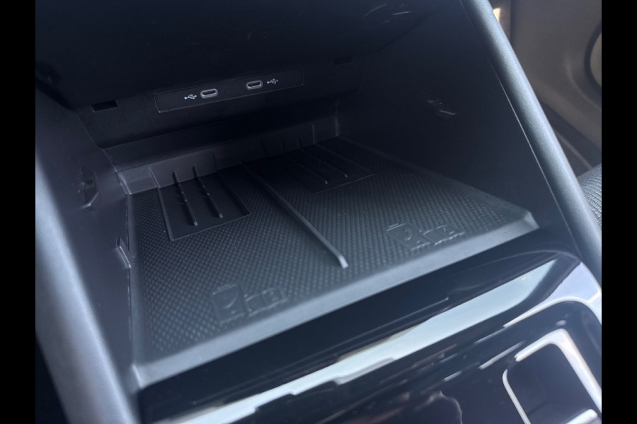 Volkswagen Tayron 1.5 eHybrid DSG R-LINE SPORT 360° CAMERA/HARMAN-KARDON/TREKHAAK