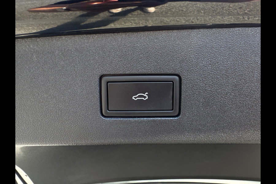 Volkswagen Tayron 1.5 eHybrid [PHEV] 204PK ELEGANCE 360°CAMERA/TREKHAAK//ELEKTR.KLEP ***