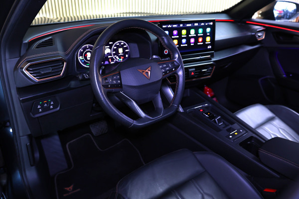 CUPRA Formentor 1.4 e-Hybrid Adrenaline AVM CARPLAY NAVI PANO MEMORY VIRTUAL CAMERA SFEER "23
