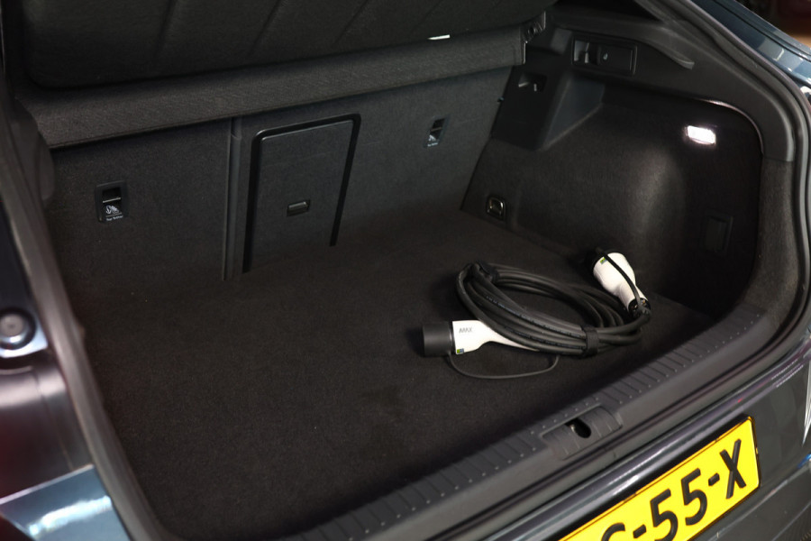 CUPRA Formentor 1.4 e-Hybrid Adrenaline AVM CARPLAY NAVI PANO MEMORY VIRTUAL CAMERA SFEER "23