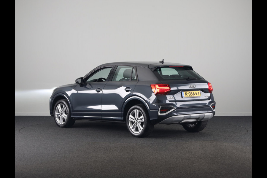 Audi Q2 35 TFSI Business Edition 150pk | Climatronic | Apple Carplay/Android Auto | Cuise control | LED koplampen | Lichtmetalen velgen 17" | Navigatiesysteem full map