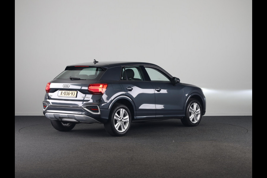 Audi Q2 35 TFSI Business Edition 150pk | Climatronic | Apple Carplay/Android Auto | Cuise control | LED koplampen | Lichtmetalen velgen 17" | Navigatiesysteem full map