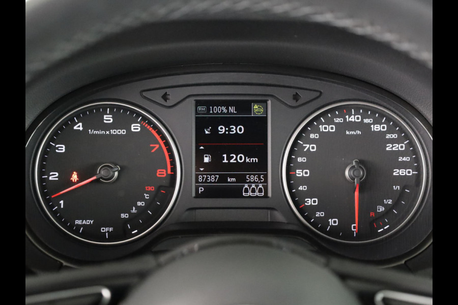 Audi Q2 35 TFSI Business Edition 150pk | Climatronic | Apple Carplay/Android Auto | Cuise control | LED koplampen | Lichtmetalen velgen 17" | Navigatiesysteem full map