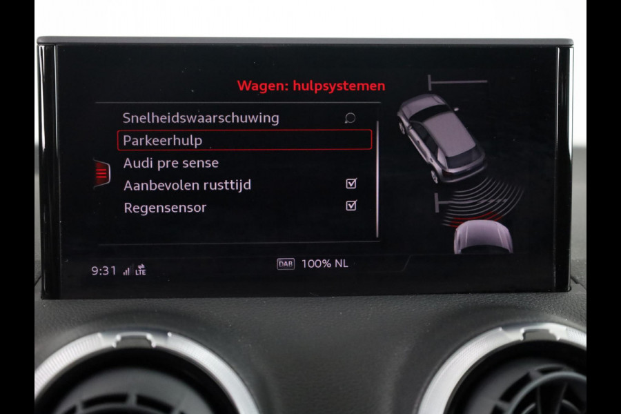 Audi Q2 35 TFSI Business Edition 150pk | Climatronic | Apple Carplay/Android Auto | Cuise control | LED koplampen | Lichtmetalen velgen 17" | Navigatiesysteem full map