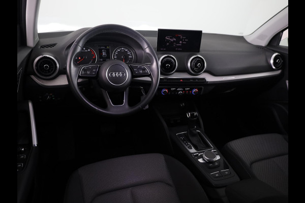 Audi Q2 35 TFSI Business Edition 150pk | Climatronic | Apple Carplay/Android Auto | Cuise control | LED koplampen | Lichtmetalen velgen 17" | Navigatiesysteem full map