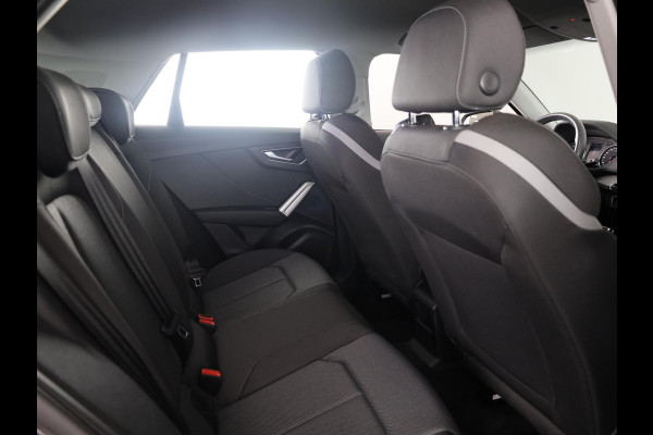 Audi Q2 35 TFSI Business Edition 150pk | Climatronic | Apple Carplay/Android Auto | Cuise control | LED koplampen | Lichtmetalen velgen 17" | Navigatiesysteem full map