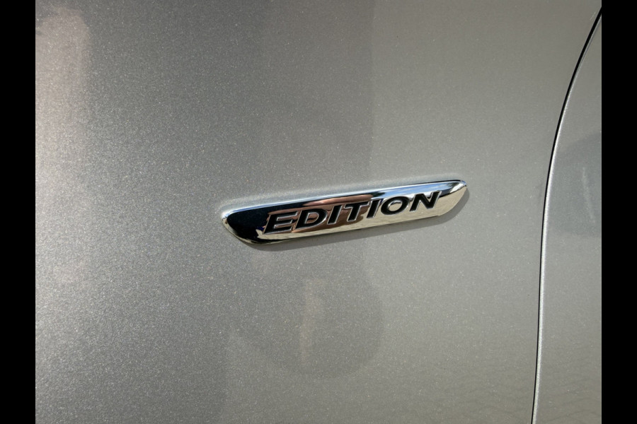 Mercedes-Benz V-Klasse 250d Lang L2H1 DC 5 persoons Edition / vaste prijs rijklaar € 36.950 ex btw / lease vanaf € 603 / leer / burmester / AMG / dubbele schuifdeur electrisch / trekhaak