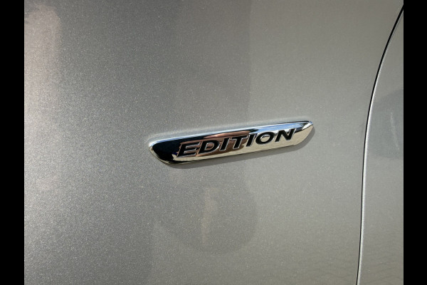 Mercedes-Benz V-Klasse 250d Lang L2H1 DC 5 persoons Edition / vaste prijs rijklaar € 36.950 ex btw / lease vanaf € 603 / leer / burmester / AMG / dubbele schuifdeur electrisch / trekhaak