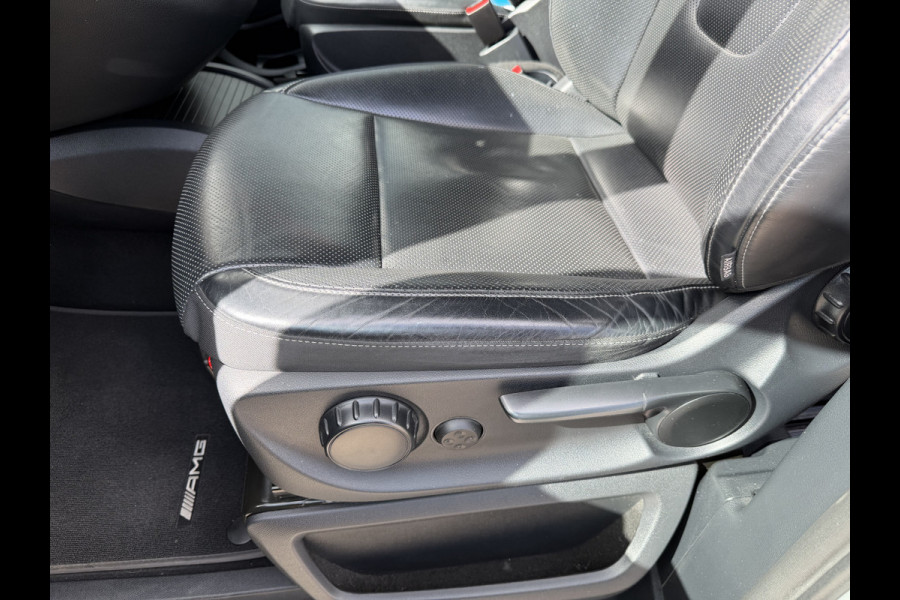 Mercedes-Benz V-Klasse 250d Lang L2H1 DC 5 persoons Edition / vaste prijs rijklaar € 36.950 ex btw / lease vanaf € 603 / leer / burmester / AMG / dubbele schuifdeur electrisch / trekhaak