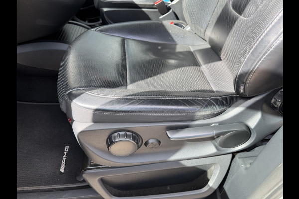 Mercedes-Benz V-Klasse 250d Lang L2H1 DC 5 persoons Edition / vaste prijs rijklaar € 36.950 ex btw / lease vanaf € 603 / leer / burmester / AMG / dubbele schuifdeur electrisch / trekhaak