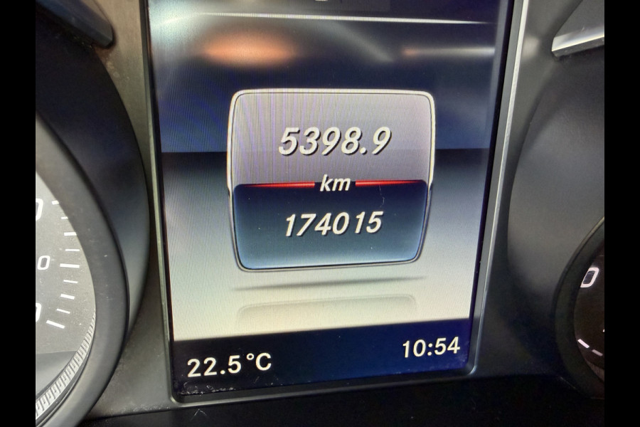Mercedes-Benz V-Klasse 250d Lang L2H1 DC 5 persoons Edition / vaste prijs rijklaar € 36.950 ex btw / lease vanaf € 603 / leer / burmester / AMG / dubbele schuifdeur electrisch / trekhaak