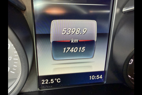 Mercedes-Benz V-Klasse 250d Lang L2H1 DC 5 persoons Edition / vaste prijs rijklaar € 36.950 ex btw / lease vanaf € 603 / leer / burmester / AMG / dubbele schuifdeur electrisch / trekhaak