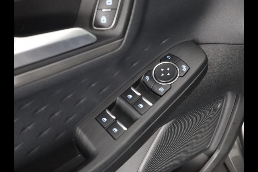 Ford Kuga 1.5 EcoBoost Titanium | Stuur-& Stoelverwarming | Navigatie | Trekhaak | Camera | Climate Control |