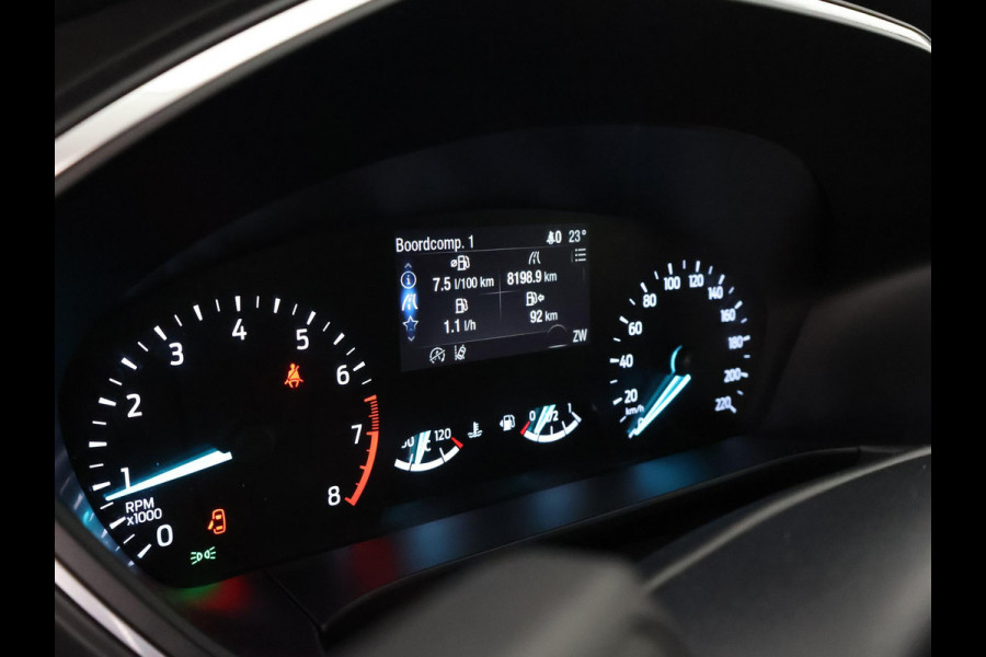 Ford Kuga 1.5 EcoBoost Titanium | Stuur-& Stoelverwarming | Navigatie | Trekhaak | Camera | Climate Control |