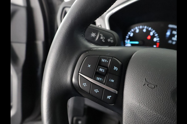 Ford Kuga 1.5 EcoBoost Titanium | Stuur-& Stoelverwarming | Navigatie | Trekhaak | Camera | Climate Control |
