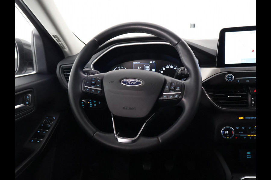 Ford Kuga 1.5 EcoBoost Titanium | Stuur-& Stoelverwarming | Navigatie | Trekhaak | Camera | Climate Control |