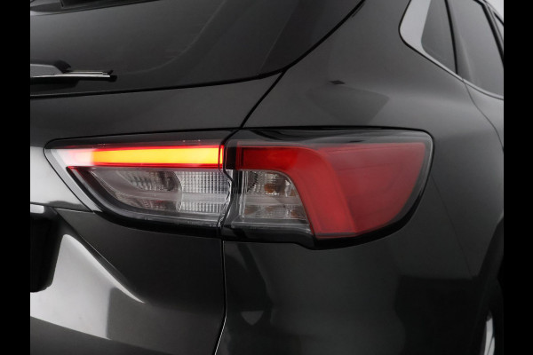 Ford Kuga 1.5 EcoBoost Titanium | Stuur-& Stoelverwarming | Navigatie | Trekhaak | Camera | Climate Control |