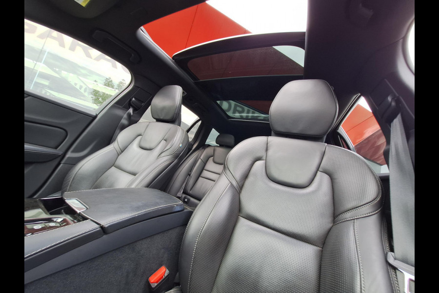 Volvo V60 2.0 T8 Twin Engine AWD R-Design | SOH: 94,3% | Pano | H&K | Luxury Line | HUD | Massage & Memory Leder |