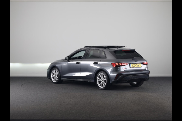 Audi A3 Sportback 30 TFSI S edition 116 pk S-tronic | Verlengde garantie | Navigatie | Panoramadak | Parkeersensoren (Park assist) | Achteruitrijcamera | S-Line |
