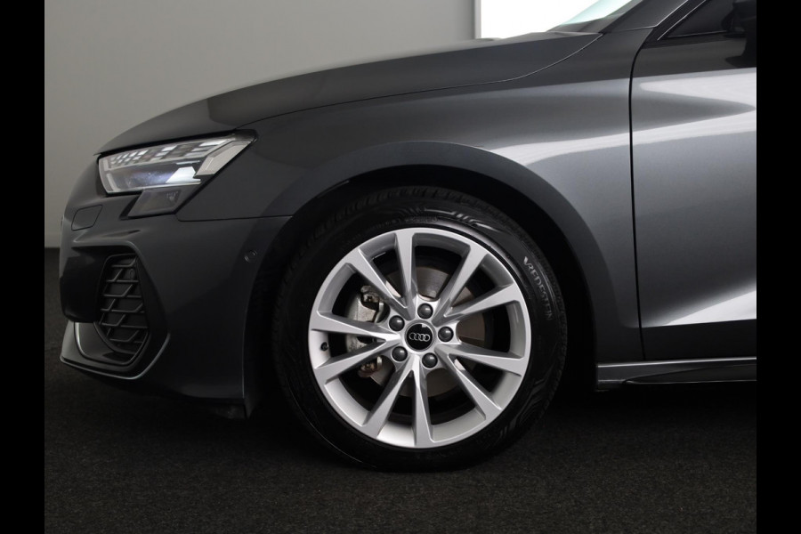 Audi A3 Sportback 30 TFSI S edition 116 pk S-tronic | Verlengde garantie | Navigatie | Panoramadak | Parkeersensoren (Park assist) | Achteruitrijcamera | S-Line |