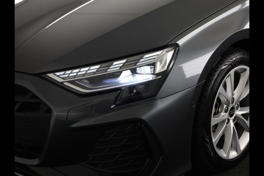 Audi A3 Sportback 30 TFSI S edition 116 pk S-tronic | Verlengde garantie | Navigatie | Panoramadak | Parkeersensoren (Park assist) | Achteruitrijcamera | S-Line |