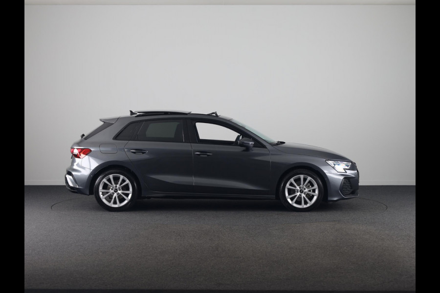 Audi A3 Sportback 30 TFSI S edition 116 pk S-tronic | Verlengde garantie | Navigatie | Panoramadak | Parkeersensoren (Park assist) | Achteruitrijcamera | S-Line |