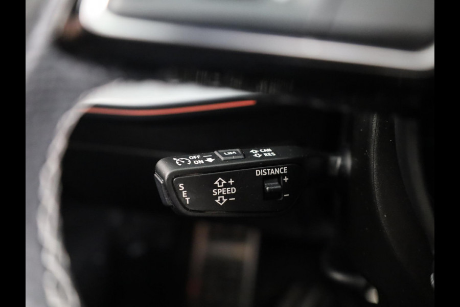 Audi A3 Sportback 30 TFSI S edition 116 pk S-tronic | Verlengde garantie | Navigatie | Panoramadak | Parkeersensoren (Park assist) | Achteruitrijcamera | S-Line |
