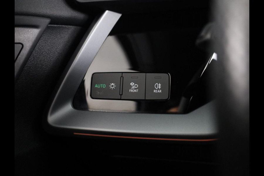 Audi A3 Sportback 30 TFSI S edition 116 pk S-tronic | Verlengde garantie | Navigatie | Panoramadak | Parkeersensoren (Park assist) | Achteruitrijcamera | S-Line |