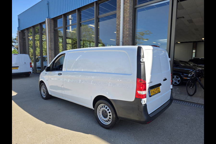 Mercedes-Benz eVito eVito 112 L2 Business Solution 60 kWh Achteruitrijcamera Airco  Stoelverwarming