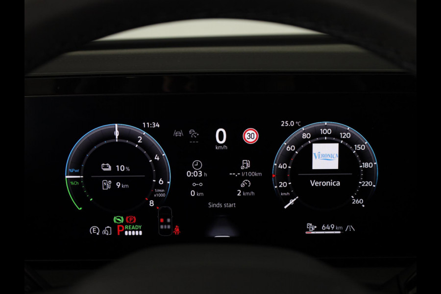 Volkswagen Tiguan 1.5 eHybrid R-Line Edition 272 pk Automaat (DSG) | Navigatie via App | Panoramadak | Trekhaak (wegklapbaar) | Parkeersensoren (Park assist) | Achteruitrijcamera | Keyless | R-Line |