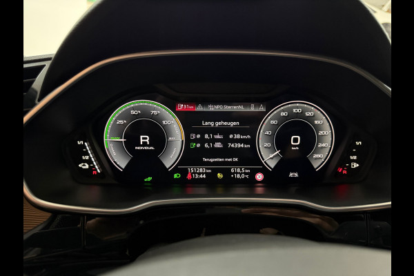 Audi Q3 45 TFSI e S line | 245 PK | Virtual Cockpit Plus | Camera | Black Optics | Leder | 2022
