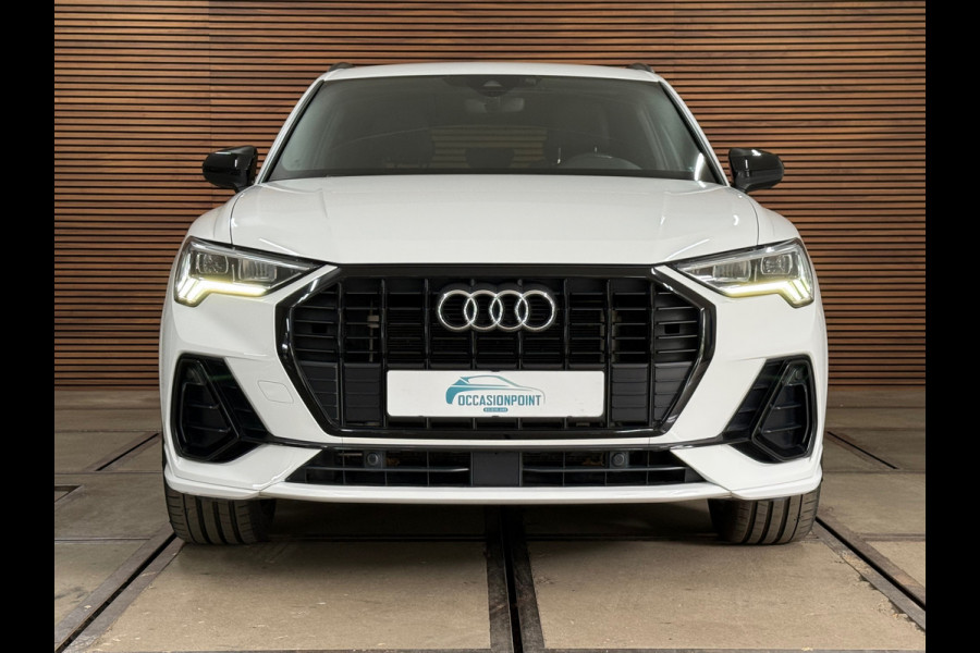 Audi Q3 45 TFSI e S line | 245 PK | Virtual Cockpit Plus | Camera | Black Optics | Leder | 2022