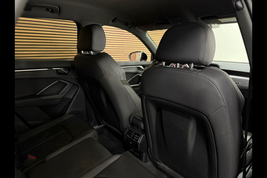 Audi Q3 45 TFSI e S line | 245 PK | Virtual Cockpit Plus | Camera | Black Optics | Leder | 2022
