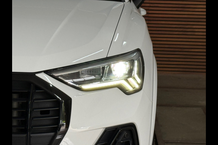 Audi Q3 45 TFSI e S line | 245 PK | Virtual Cockpit Plus | Camera | Black Optics | Leder | 2022