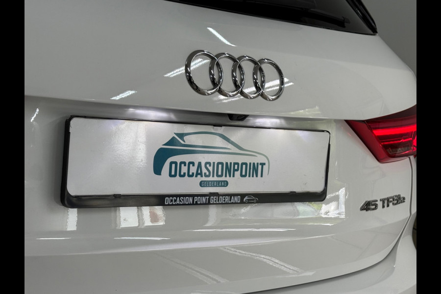 Audi Q3 45 TFSI e S line | 245 PK | Virtual Cockpit Plus | Camera | Black Optics | Leder | 2022