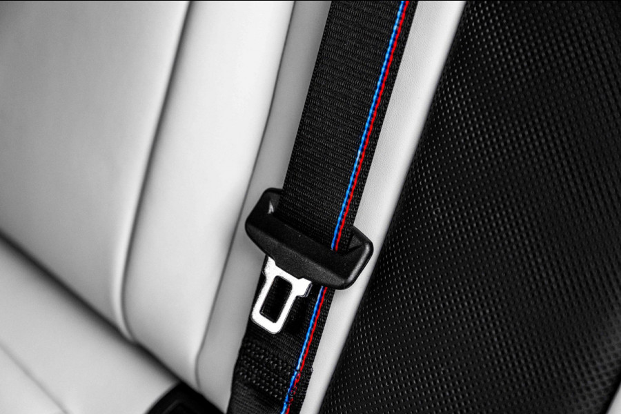 BMW 3 Serie M3 xDrive Competition 510 PK | Akrapovic | Carbon | Harman Kardon | Laser | 20''