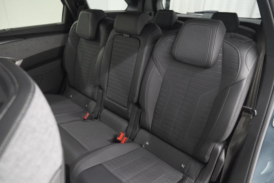 Peugeot 5008 1.2 Hybrid 145 GT 7p | Adaptieve Cruise Control | Camera | Elektrische Kofferklep | Stoelverwarming