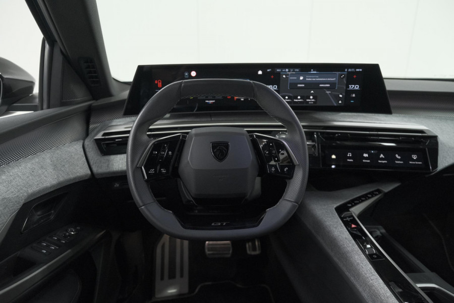 Peugeot 5008 1.2 Hybrid 145 GT 7p | Adaptieve Cruise Control | Camera | Elektrische Kofferklep | Stoelverwarming