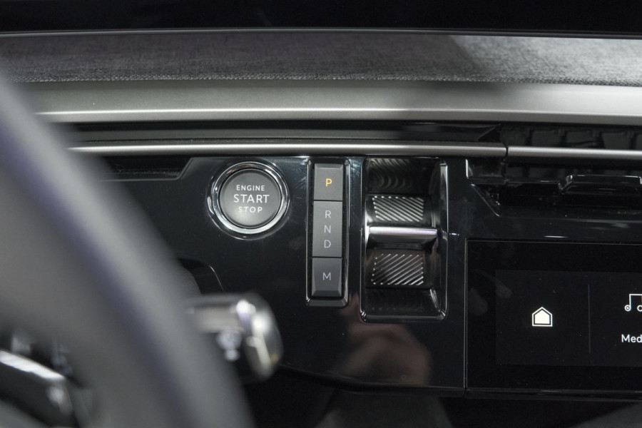 Peugeot 5008 1.2 Hybrid 145 GT 7p | Adaptieve Cruise Control | Camera | Elektrische Kofferklep | Stoelverwarming