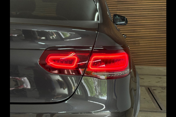 Mercedes-Benz GLC Coupé 200 4MATIC Premium Plus AMG Line 4MATIC | Pano | Virtual | Night pakket| Ambient | MBUX | Trekhaak|NL-AUTO