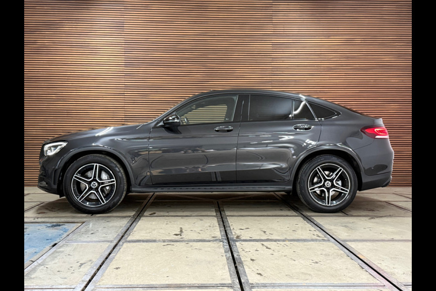 Mercedes-Benz GLC Coupé 200 4MATIC Premium Plus AMG Line 4MATIC | Pano | Virtual | Night pakket| Ambient | MBUX | Trekhaak|NL-AUTO