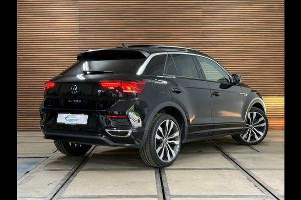 Volkswagen T-Roc 1.5 TSI 3x R-Line Executive | VOL! | Pano | Virtual | LED | Ambient | Rijassist Plus | Winterpakket | ACC | DAB+