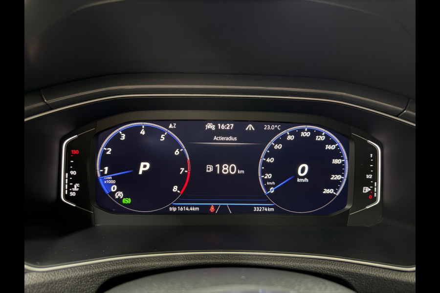 Volkswagen T-Roc 1.5 TSI 3x R-Line Executive | VOL! | Pano | Virtual | LED | Ambient | Rijassist Plus | Winterpakket | ACC | DAB+