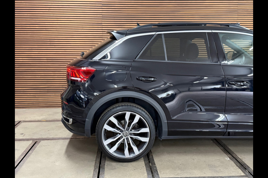 Volkswagen T-Roc 1.5 TSI 3x R-Line Executive | VOL! | Pano | Virtual | LED | Ambient | Rijassist Plus | Winterpakket | ACC | DAB+