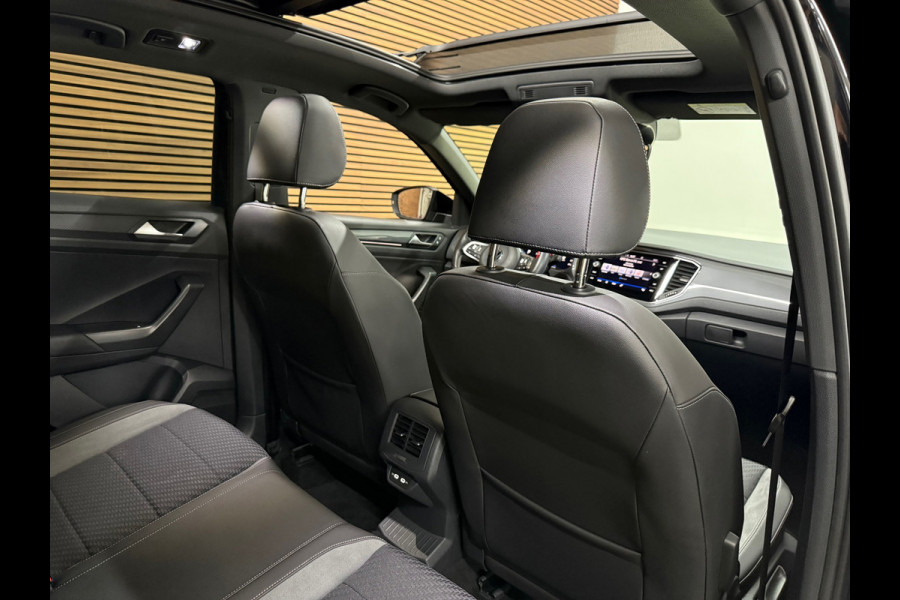 Volkswagen T-Roc 1.5 TSI 3x R-Line Executive | VOL! | Pano | Virtual | LED | Ambient | Rijassist Plus | Winterpakket | ACC | DAB+