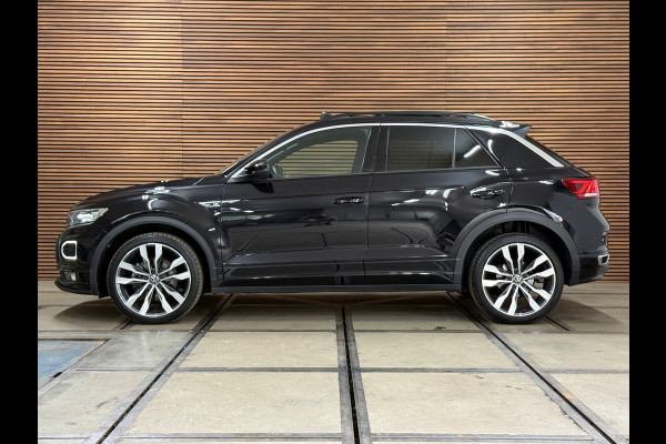 Volkswagen T-Roc 1.5 TSI 3x R-Line Executive | VOL! | Pano | Virtual | LED | Ambient | Rijassist Plus | Winterpakket | ACC | DAB+