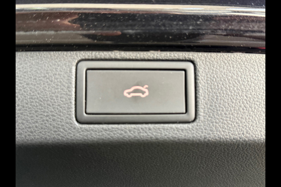 Škoda SCALA 1.5 TSI DSG Monte Carlo | 150pk| Pano | ACC | LED | Camera | KESSY | Virtual | Ambient | Premium Sound | DAB+