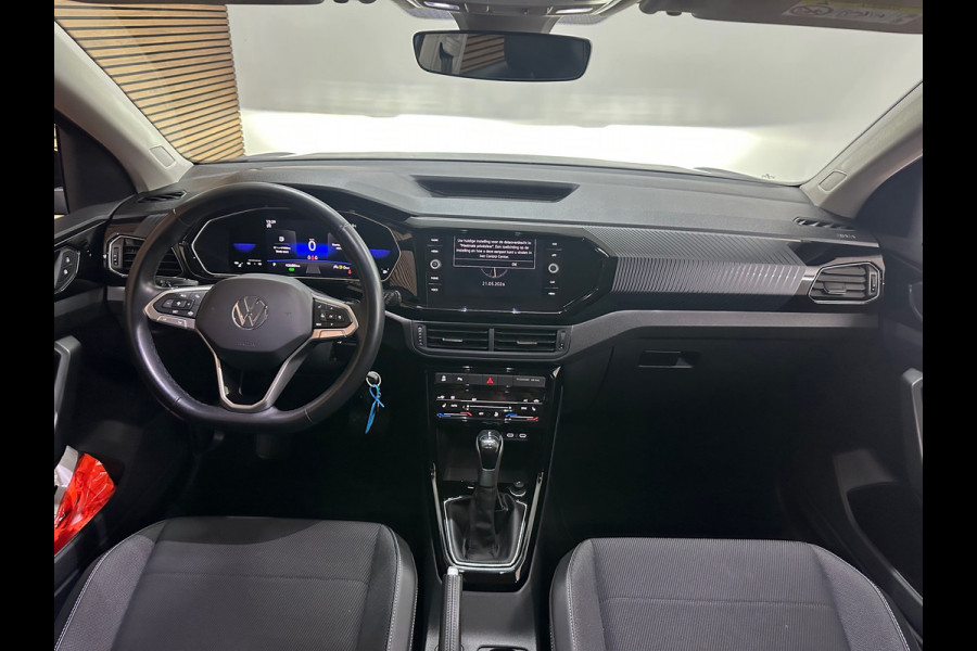 Volkswagen T-Cross 1.0 TSI Style DSG | ACC | Camera | CarPlay | 18 Inch | LED | Stoelverwarming