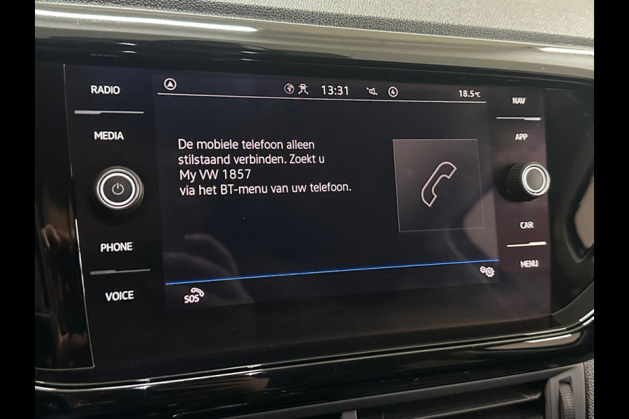 Volkswagen T-Cross 1.0 TSI Style DSG | ACC | Camera | CarPlay | 18 Inch | LED | Stoelverwarming