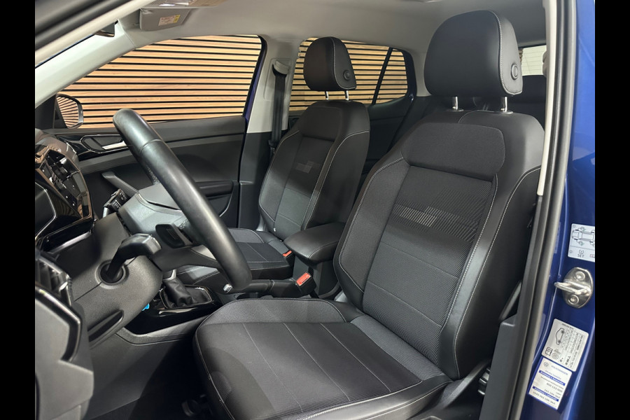 Volkswagen T-Cross 1.0 TSI Style DSG | ACC | Camera | CarPlay | 18 Inch | LED | Stoelverwarming